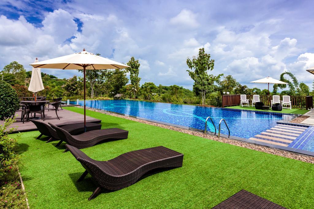 Phukumhom Khao Yai Hotel Wangkata Екстериор снимка